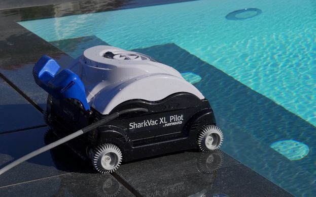 Hayward SharkVac XL Pilot робот-пылесос для бассейна 17428 фото