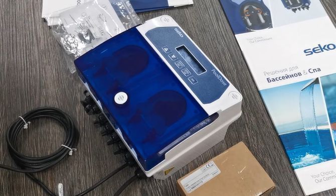 Seko PoolDose pH / Cl (1,5 л/год), Wi-Fi вимірювально-дозуюча станція для басейну та СПА PDHC1H1HAW100 фото