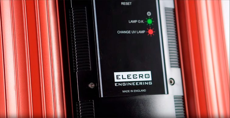 Elecro Quantum Q-55-EU ультрафіолетова фотокаталітична установка з дозуючим насосом 32693 фото