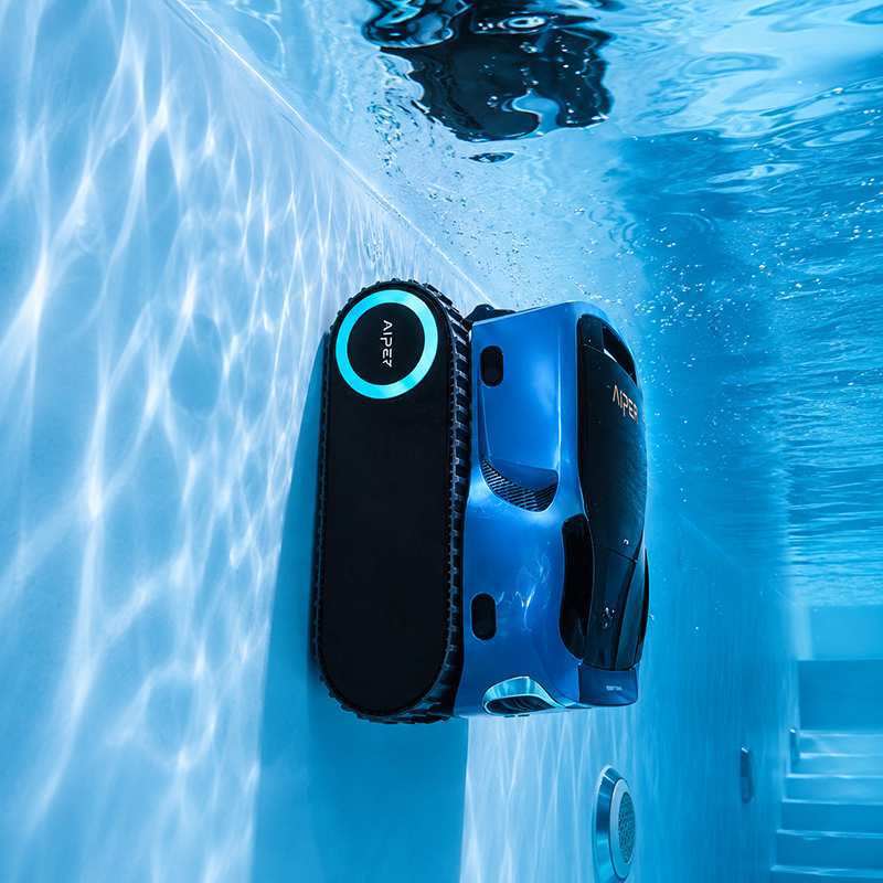 Aiper Scuba X1 Pro Max очищает стены и ступени