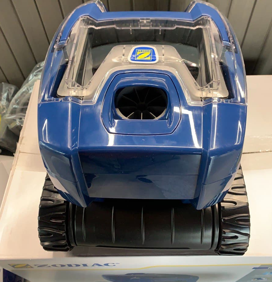 Компактний корпус робота Zodiac TornaX RT 3200